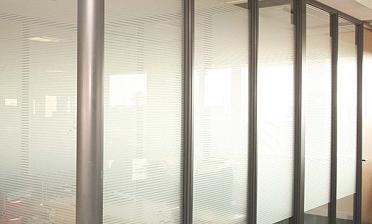 Перегородки из ПВХ и стекла - вариант 1 купить в Уфе