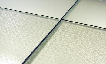 Стеклянный пол в квартиру с декоративным стеклом в Уфе. Готовые проекты ПерилаГлавСнаб