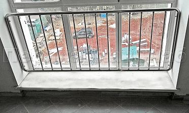 Ограждения из нержавейки экранного типа «Частокол» для окон купить в Уфе