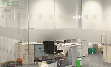 Стеклянные перегородки с рисунком купить в Уфе