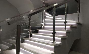 Ограждения из нержавейки со стеклом в Уфе. Готовые проекты ПерилаГлавСнаб