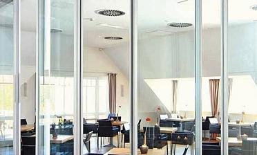 Стеклянные перегородки для зоны отдыха в офисе купить в Уфе