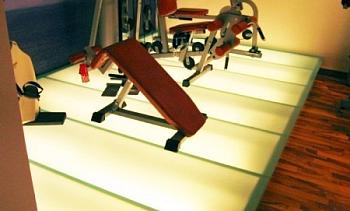 Люминесцентная подсветка стеклянного блочного пола в Уфе. Готовые проекты ПерилаГлавСнаб