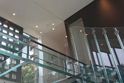 Стеклянные полы в квартире в Уфе. Готовые проекты ПерилаГлавСнаб - фото 8